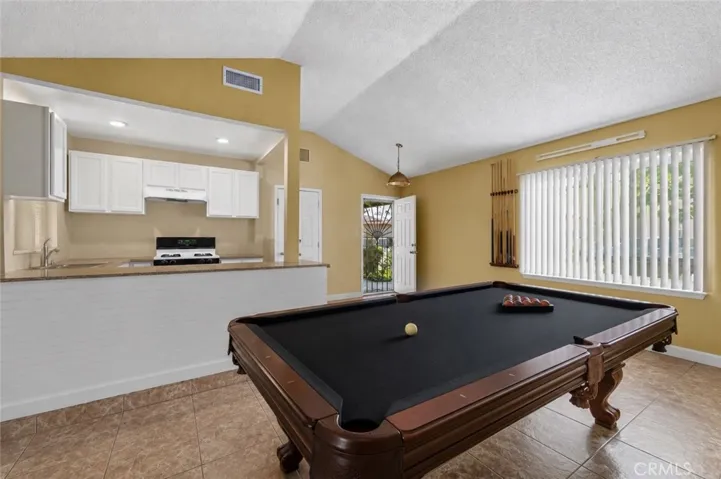 11019 Bluejay, Santa Fe Springs, California 90670