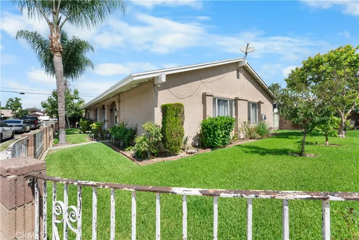 11019 Bluejay, Santa Fe Springs, California 90670