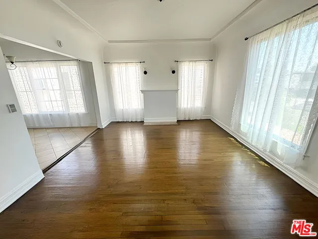 1525 1/2 S Orange Grove Avenue, Los Angeles, California 90019