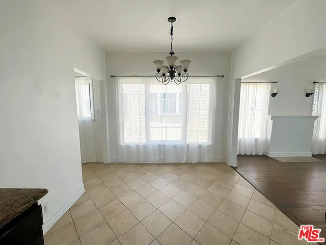 1525 1/2 S Orange Grove Avenue, Los Angeles, California 90019