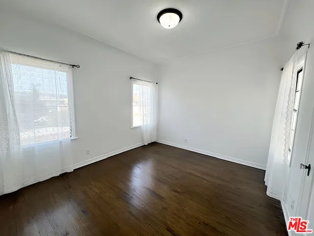 1525 1/2 S Orange Grove Avenue, Los Angeles, California 90019