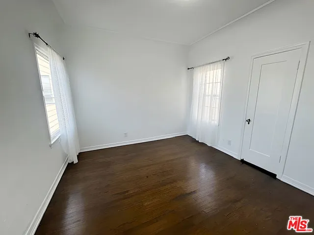 1525 1/2 S Orange Grove Avenue, Los Angeles, California 90019