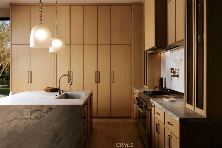 23338 Collins Street, Woodland Hills, California 91367