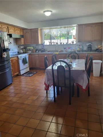 13141 Monroe Sw, Garden Grove, California 92844