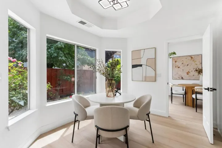 292 Silverlake Court, Milpitas, California 95035