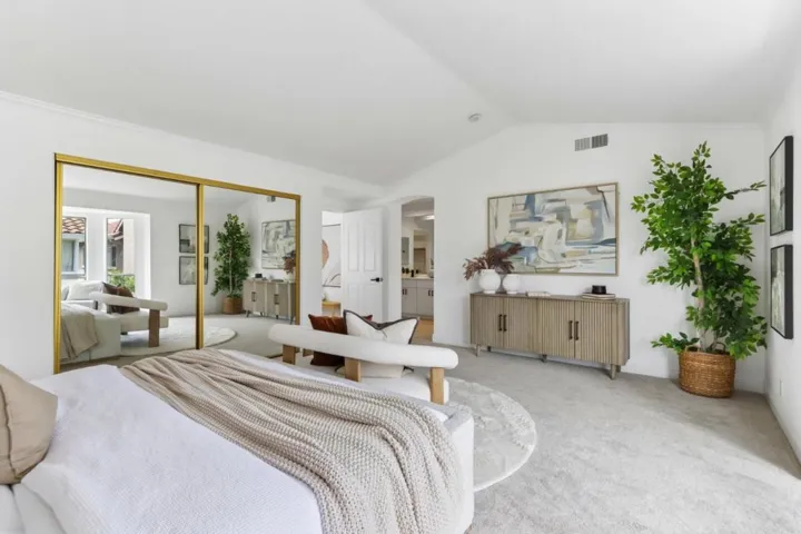 292 Silverlake Court, Milpitas, California 95035