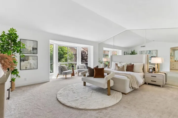 292 Silverlake Court, Milpitas, California 95035