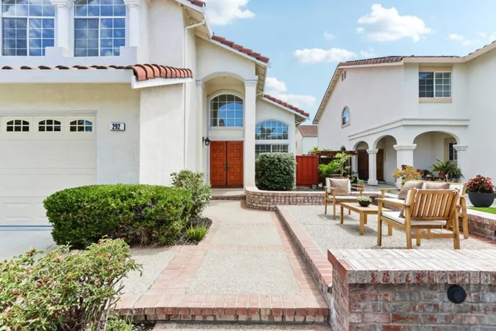 292 Silverlake Court, Milpitas, California 95035