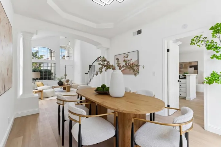292 Silverlake Court, Milpitas, California 95035