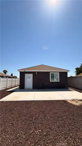 11088 Spruce Avenue, Bloomington, California 92316