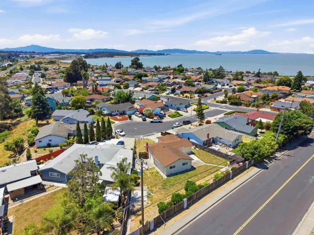 261 Highlands Court, San Pablo, California 94806