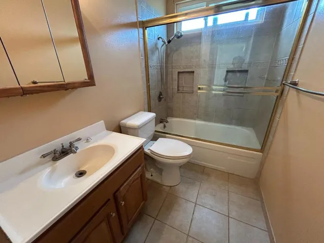 261 Highlands Court, San Pablo, California 94806