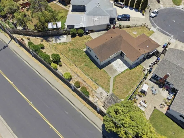 261 Highlands Court, San Pablo, California 94806