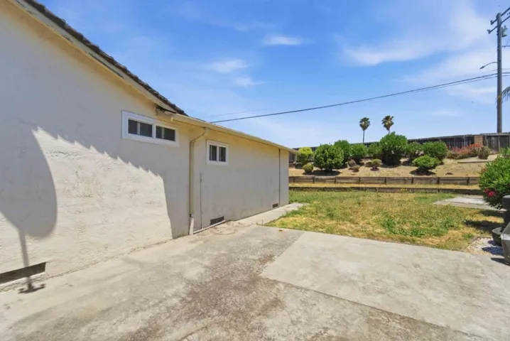 261 Highlands Court, San Pablo, California 94806
