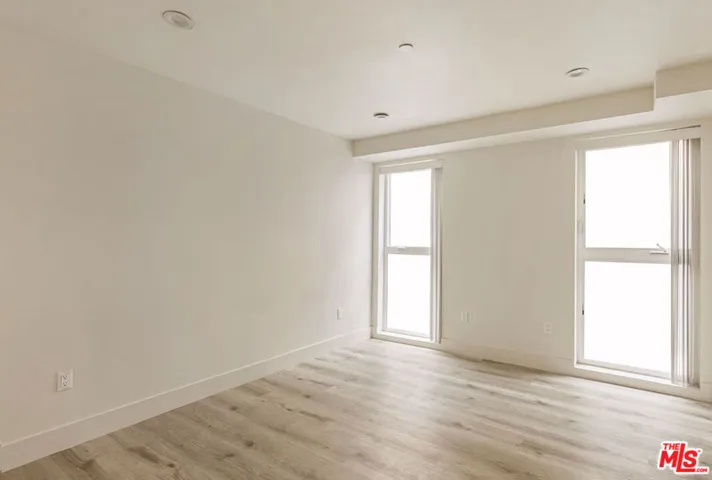 5456 1/2 Barton Avenue, Los Angeles, California 90038