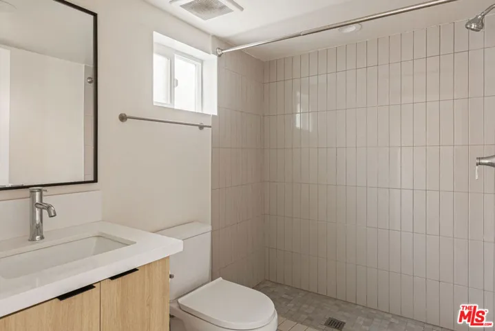 5456 1/2 Barton Avenue, Los Angeles, California 90038