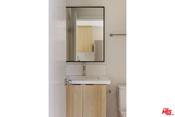 5456 1/2 Barton Avenue, Los Angeles, California 90038