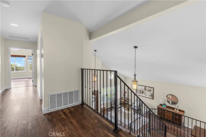 943 W 14th Street, Upland, California 91786