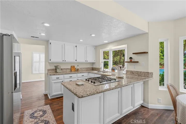 943 W 14th Street, Upland, California 91786