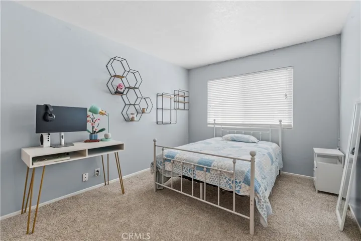 943 W 14th Street, Upland, California 91786
