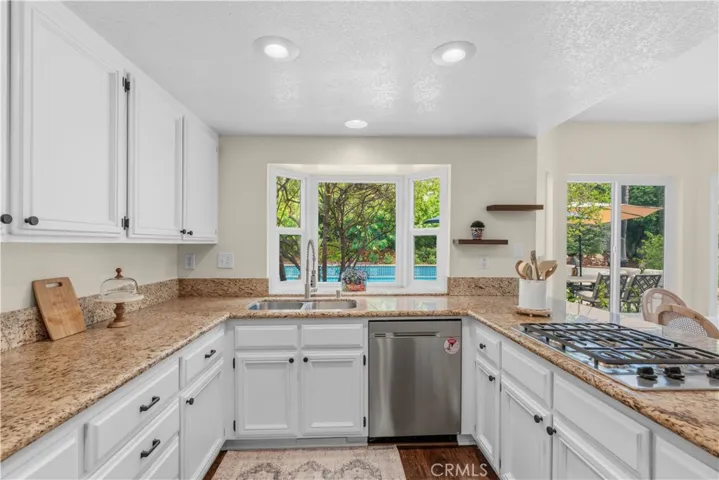 943 W 14th Street, Upland, California 91786