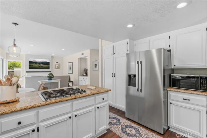 943 W 14th Street, Upland, California 91786