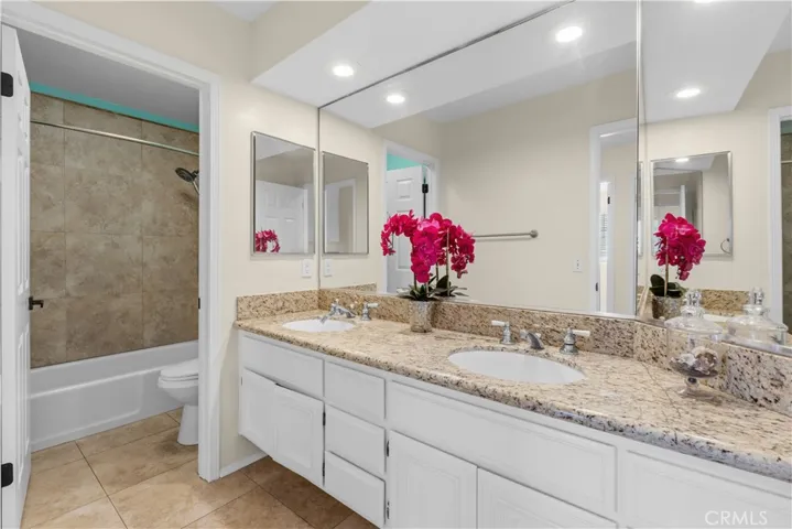 943 W 14th Street, Upland, California 91786