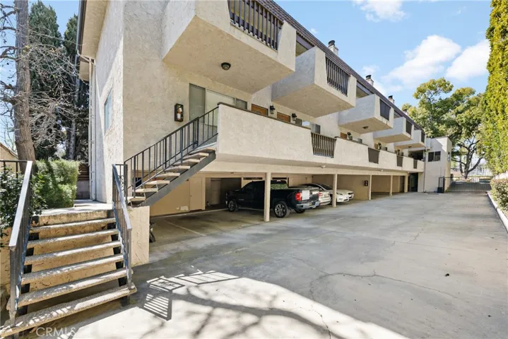 432 S Oak Knoll Avenue 4, Pasadena, California 91101