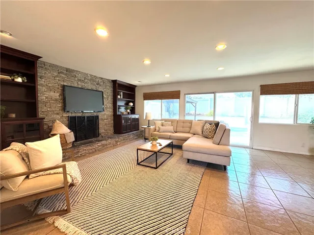 404 Juniper, Brea, California 92821