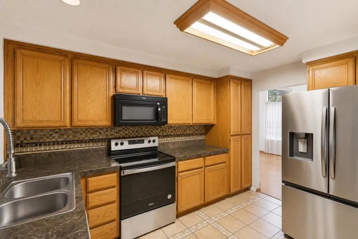 1182 Seasons Drive, Pittsburg, California 94565