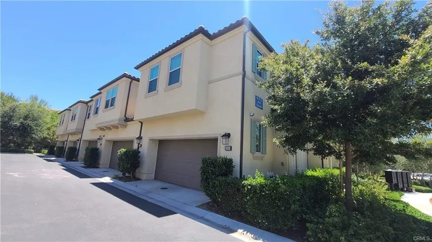 80 Savannah, Lake Forest, California 92630