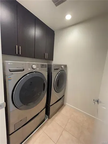 80 Savannah, Lake Forest, California 92630