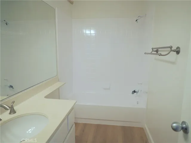 108 Almador, Irvine, California 92614
