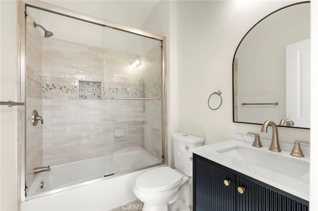 Ensuite bathroom Ensuite bathroom