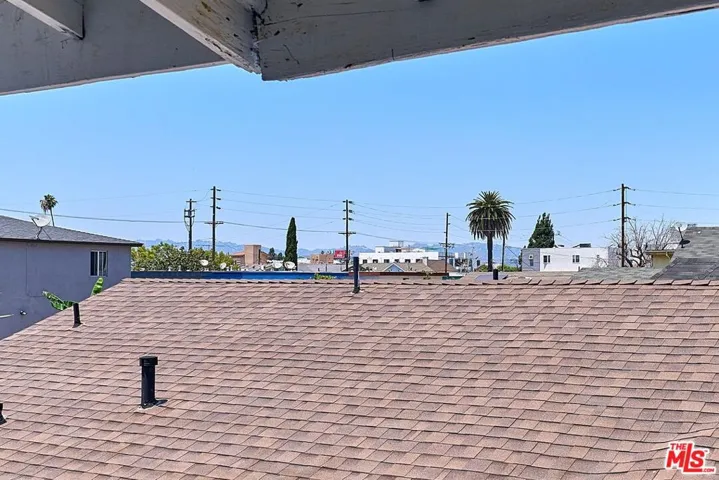 1231 S Harvard Boulevard, Los Angeles, California 90006