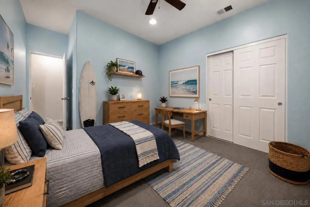 https://zimg.paragon.ice.com/ParagonImages/Property/PA/SDMLS/-530692/67/533/400/98b09c5c7a67ffe79cf2836a45939ece/3/b2717a3e608ddfd15b7f5d56e69aeddb/-530692-de778a21-c0d2-4d9b-8608-3a39b0a65598.JPG