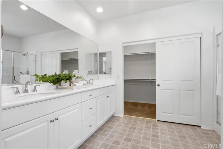 Dual vanities in the primary bathroom