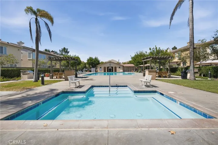 Spa & pool area