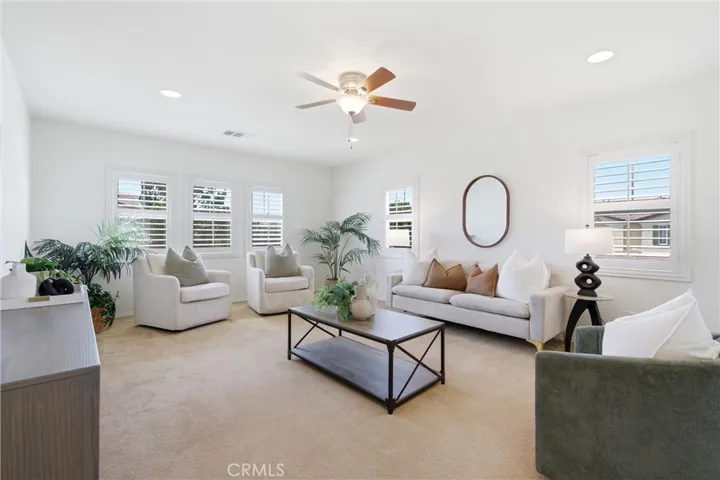 Spacious upstairs loft