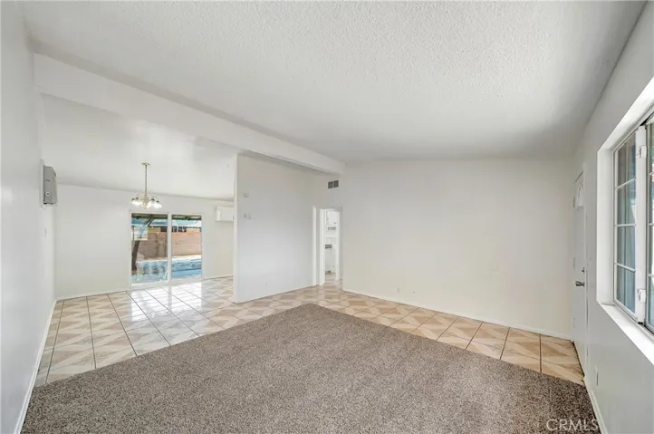 1033 W Holguin, Lancaster, California 93534