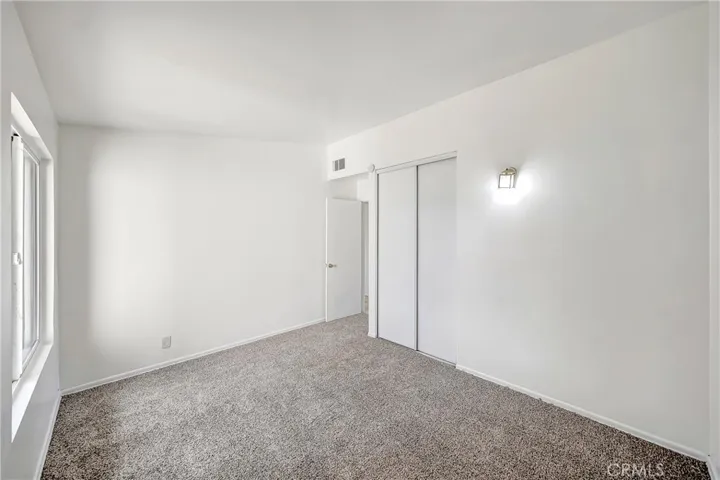 1033 W Holguin, Lancaster, California 93534