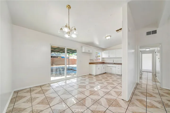 1033 W Holguin, Lancaster, California 93534