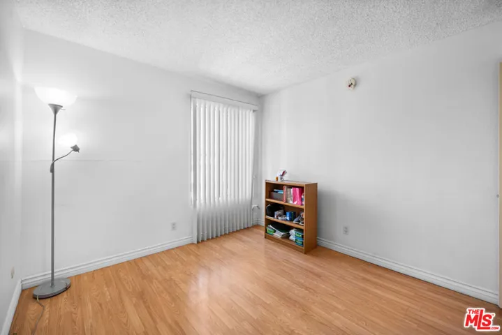 525 La Fayette Park Place 115, Los Angeles, California 90057