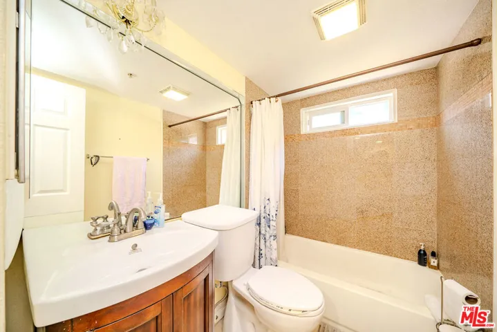 bath rm 2