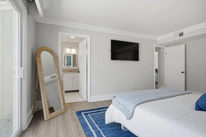 32-web-or-mls-1410Marine-3