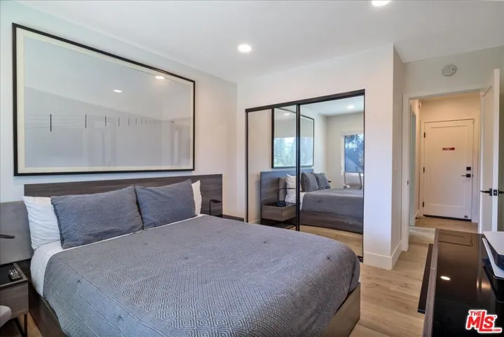 20326 Alerion Place, Los Angeles, California 91364