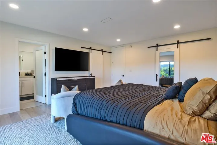 20326 Alerion Place, Los Angeles, California 91364