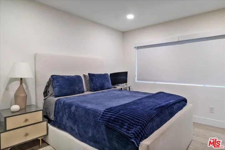 20326 Alerion Place, Los Angeles, California 91364