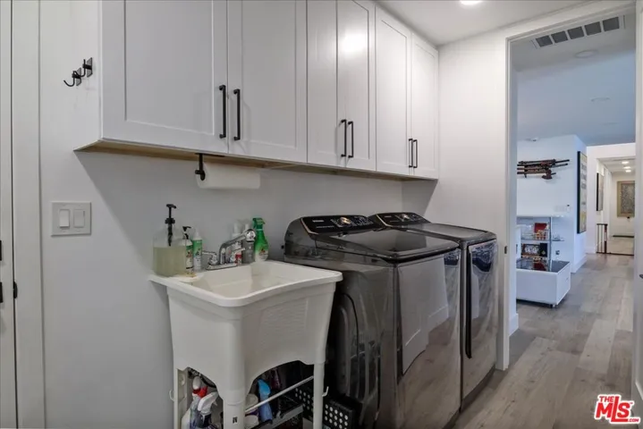 20326 Alerion Place, Los Angeles, California 91364
