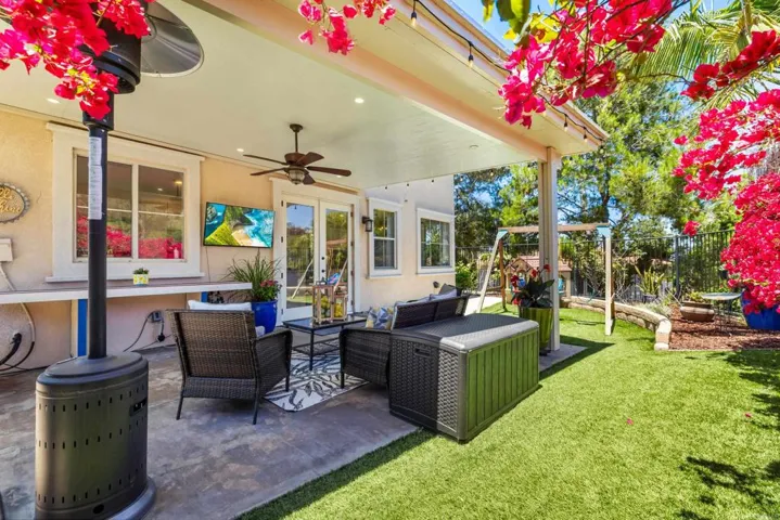 259 Lucia Way, Oceanside, California 92057